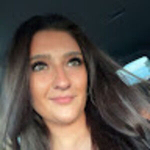 Meet your Posher, Suzanne